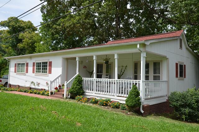 The Gina House at Agapé Acres